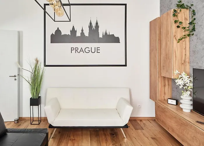 Days - One-bedroom With Workspace By Vltava River In Smichov * Prague